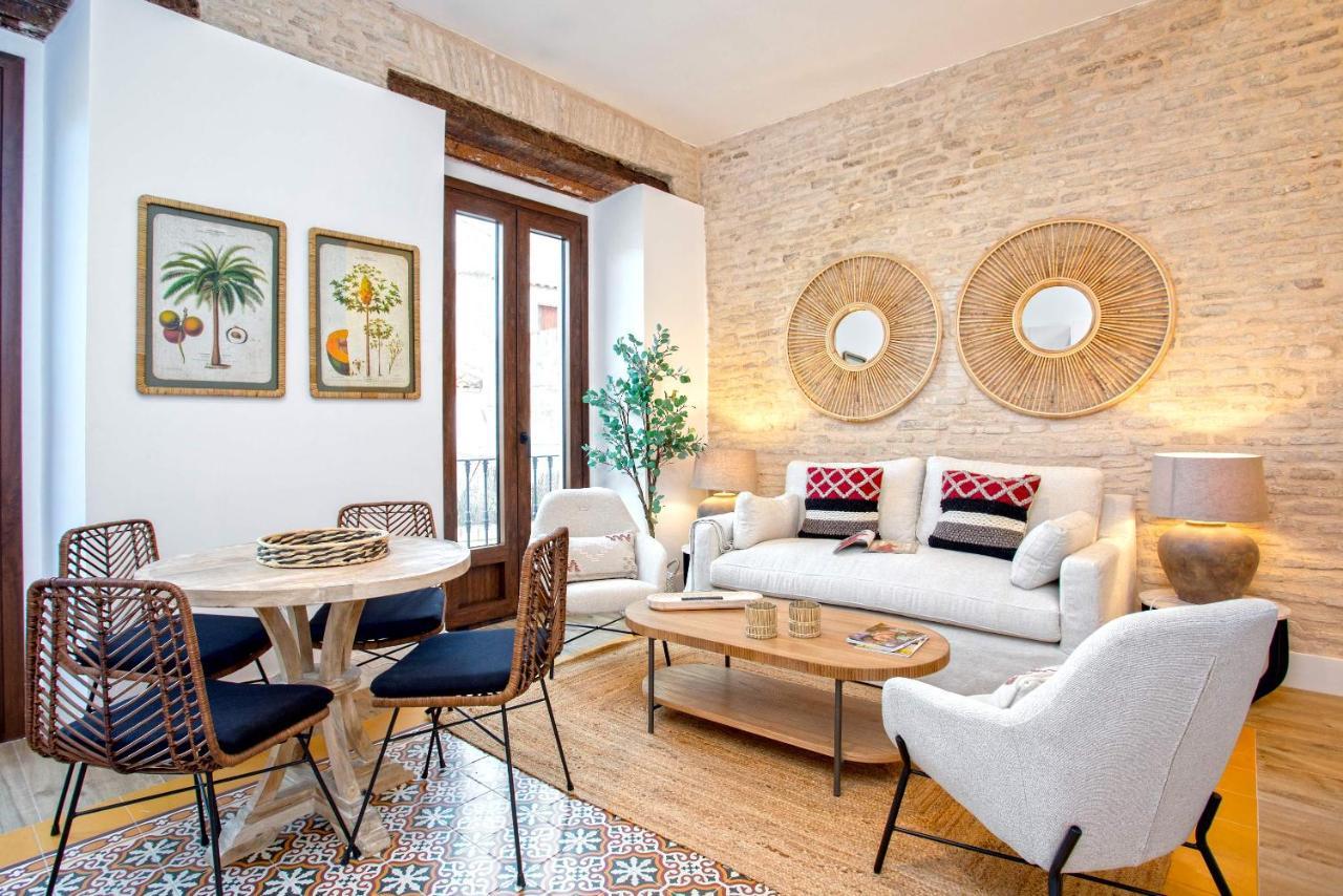 Genteel Santas Patronas Appartement Séville